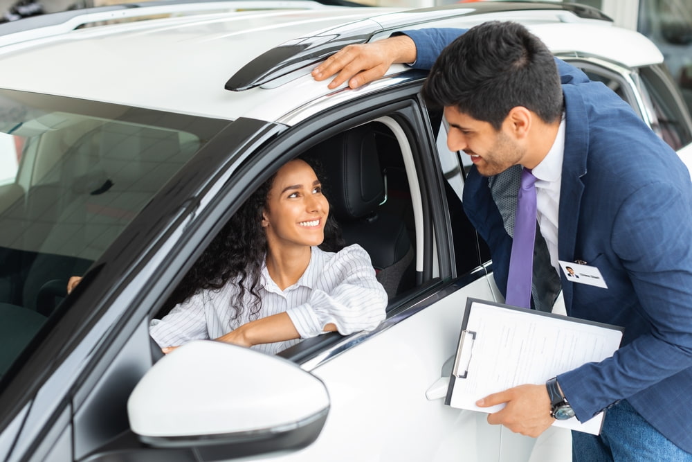 What are the benefits of a luxury car service